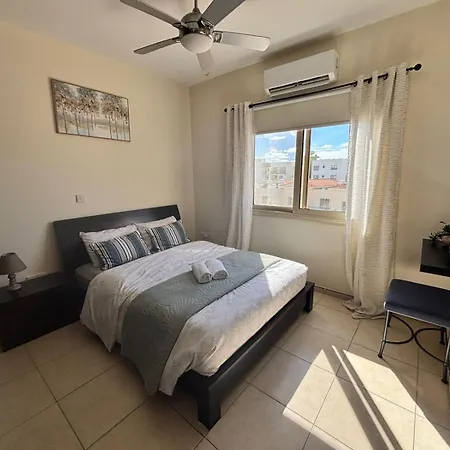 Joy Pool View At Kings Walk To Venus * Πάφος